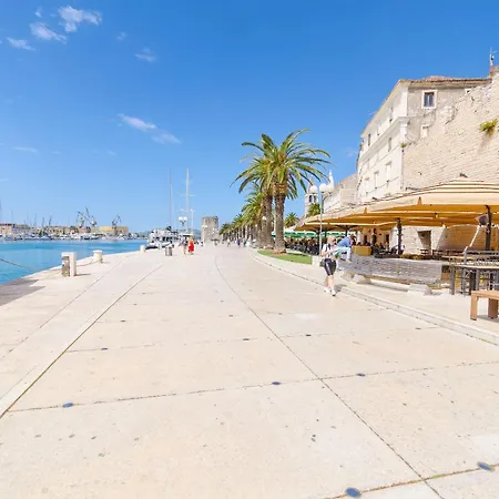 Irvin Apartament Trogir